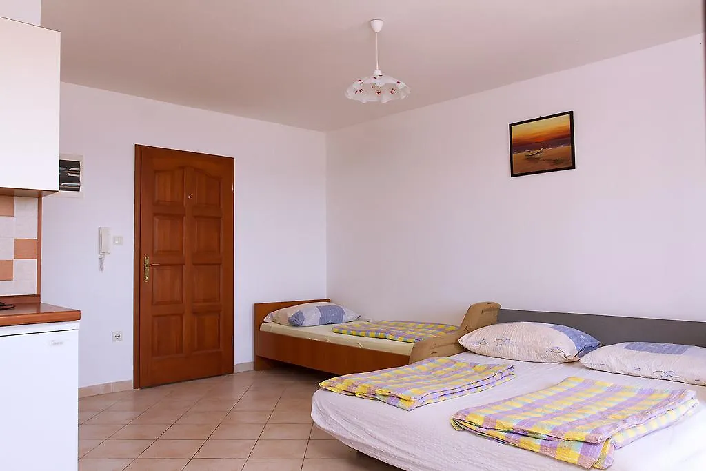 Apartments Villa Supertom Povlja  Croatia